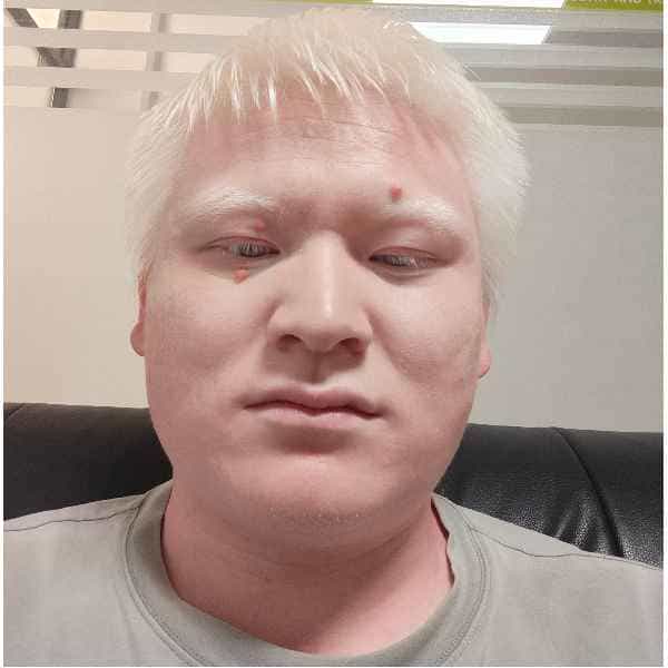 30岁岁安徽单身帅哥 - 攀枝花吉缘网