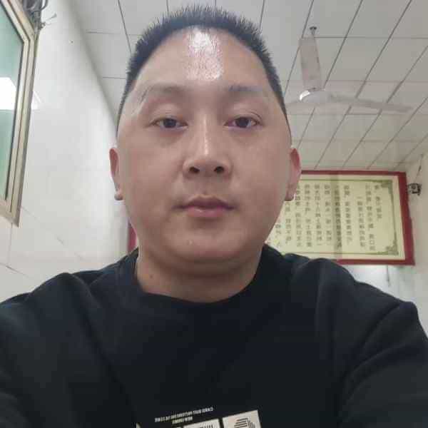 37岁岁陕西单身帅哥 - 攀枝花吉缘网
