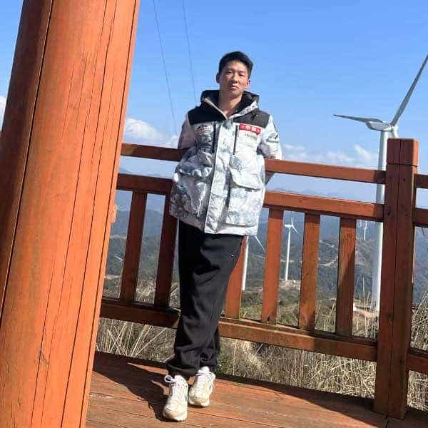 嘉宾照片