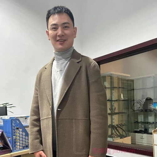 32岁岁四川单身帅哥 - 攀枝花吉缘网